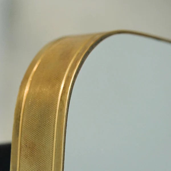 Miroir pivotant Minnie d'inspiration rétro avec cadre en laiton, dimensions flexibles