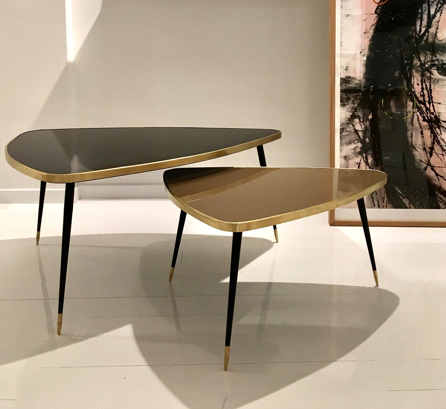 Table Twist Vintage Différentes hauteurs et finitions Miroir ou Stratifié Brillant