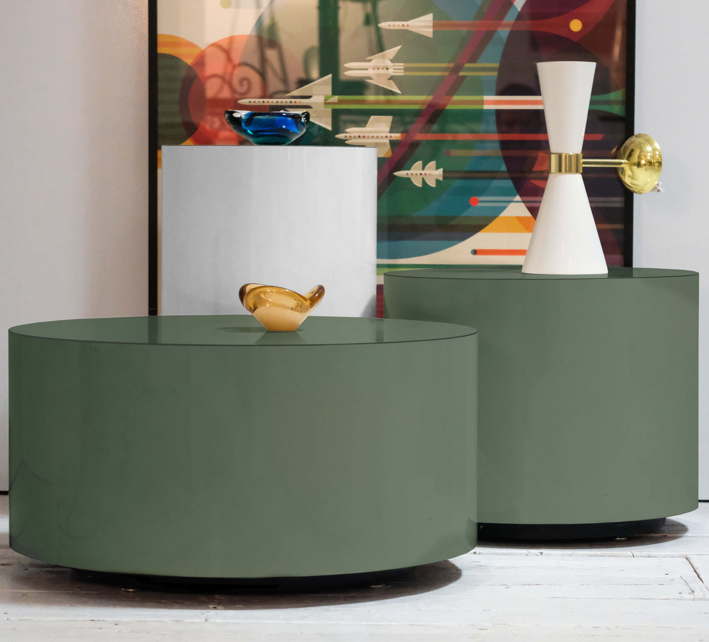 Ensemble de tables de lune cylindriques en haute brillance colorée polyvalente sur mesure