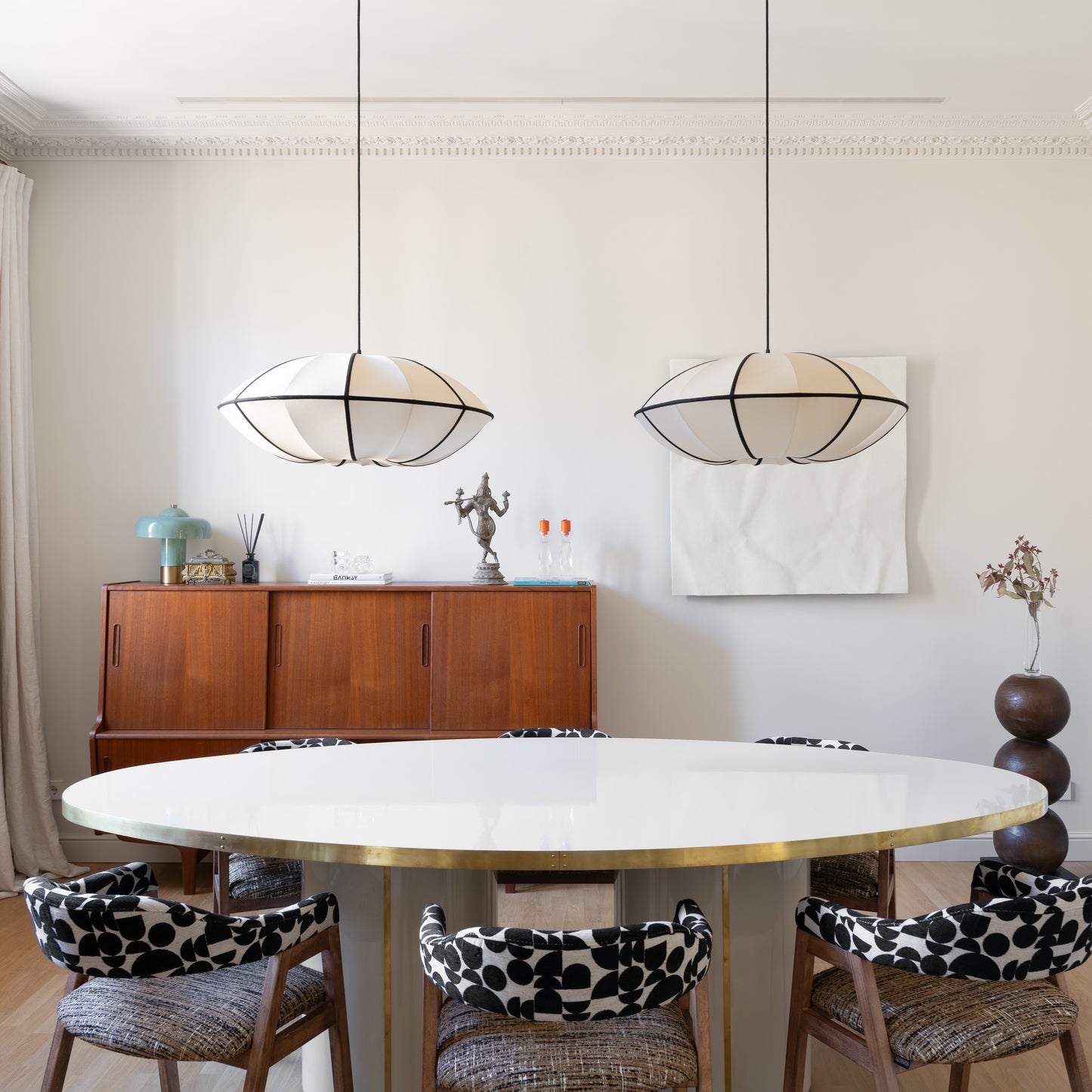 Mesa Malibú Redonda con Marquetería en Latón o Acero Customizable en Acabados y Dimensiones