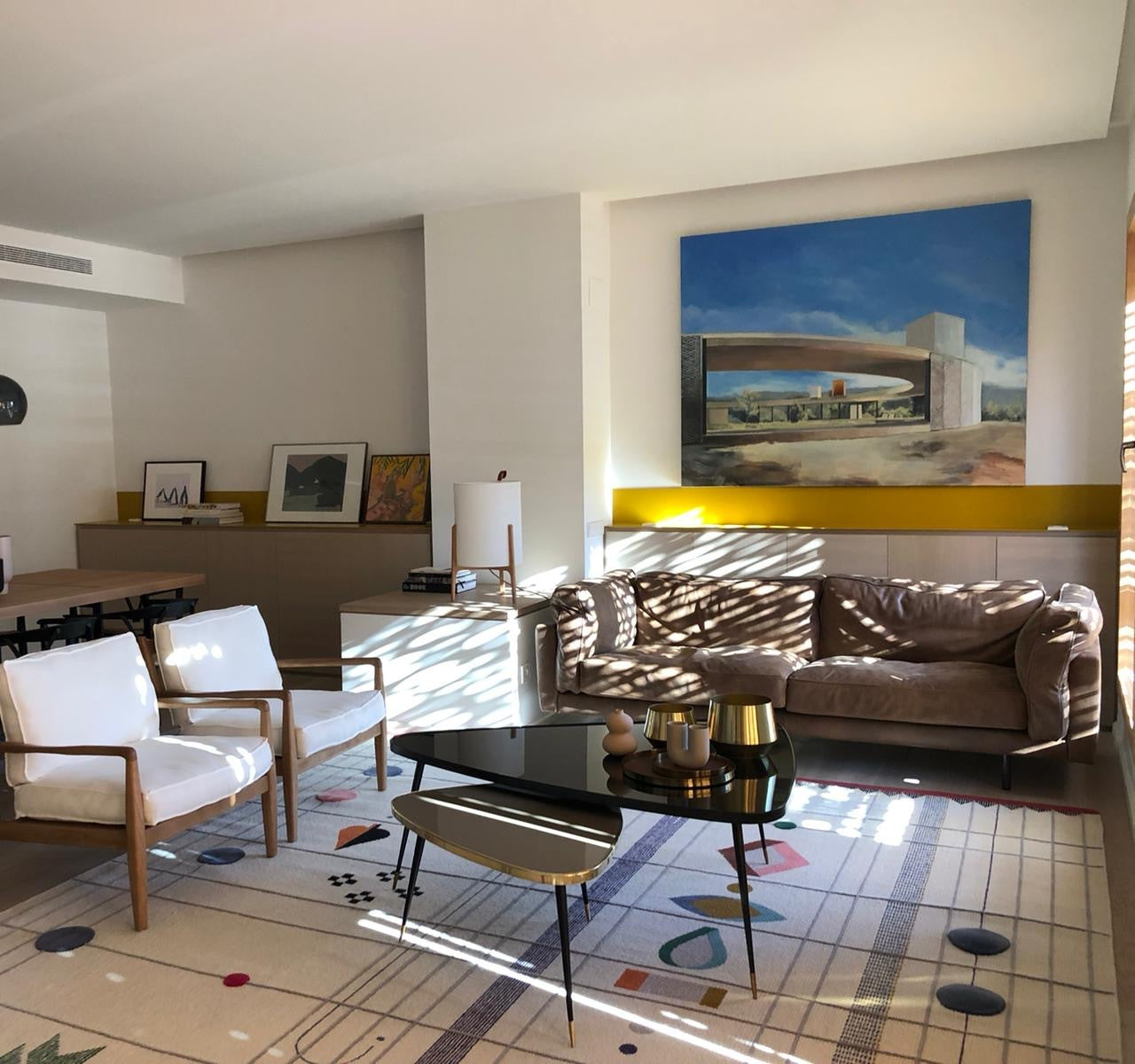 Table Twist Vintage Différentes hauteurs et finitions Miroir ou Stratifié Brillant