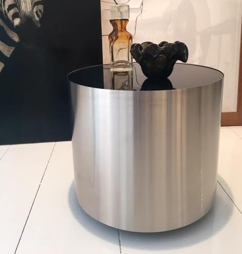 Table Luna Fusion Design Circulaire Combiné Laiton/Acier aux Couleurs Vives