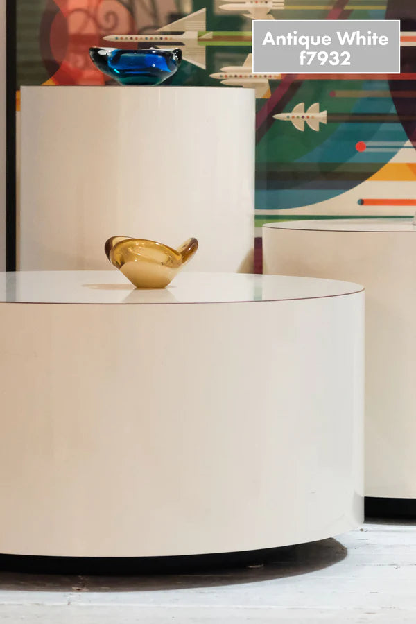 Ensemble de tables de lune cylindriques en haute brillance colorée polyvalente sur mesure